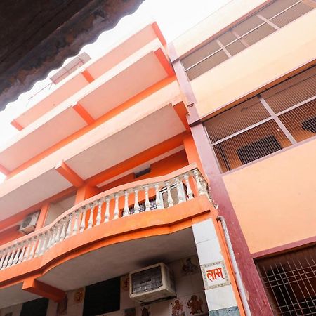 Oyo 7224 Krishna Prasad Hotel Madras Buitenkant foto
