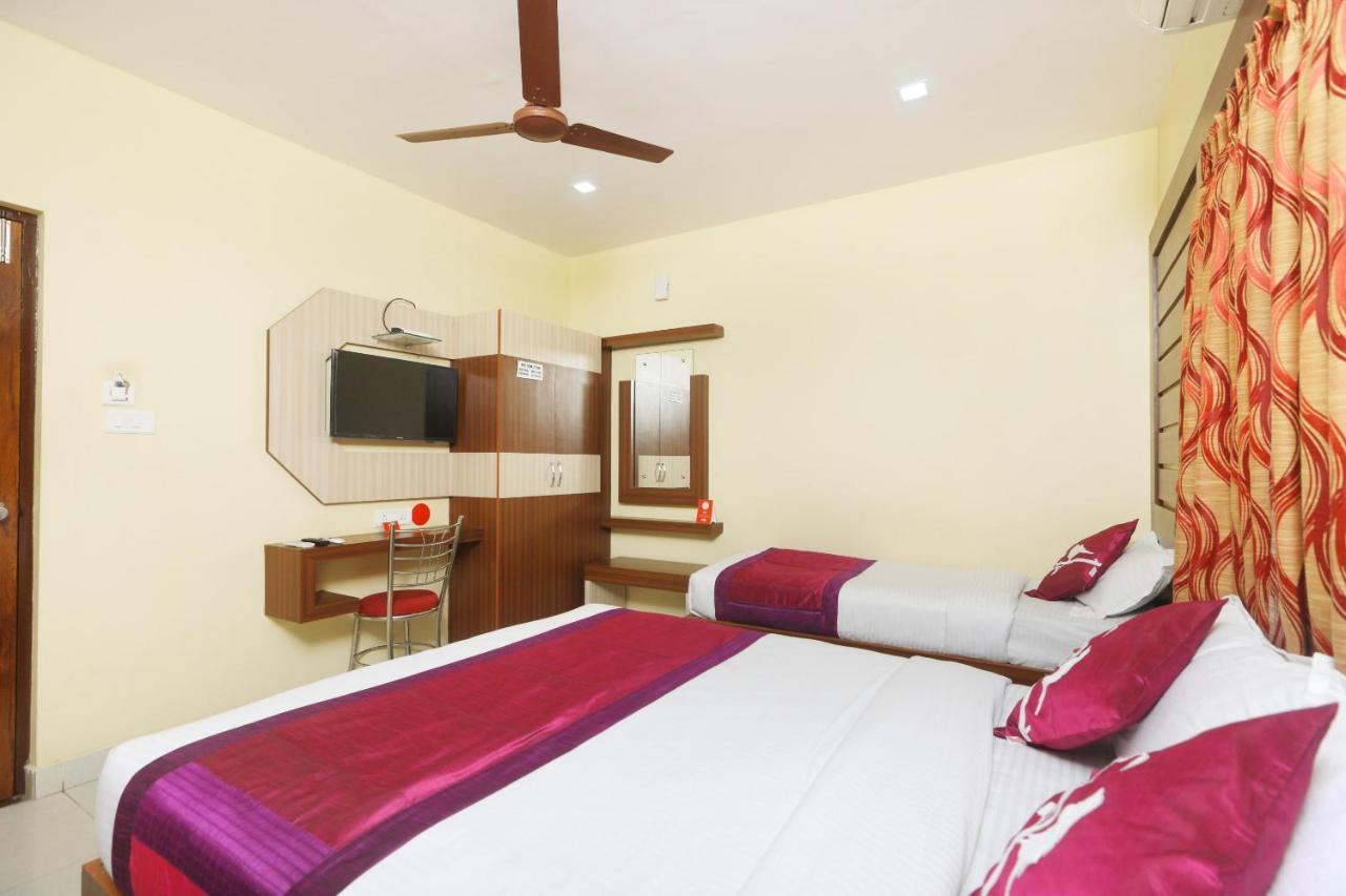 Oyo 7224 Krishna Prasad Hotel Madras Buitenkant foto